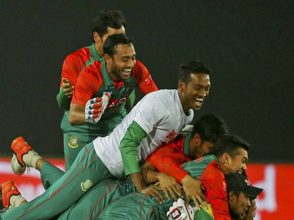 ആവേശം വാനോളം