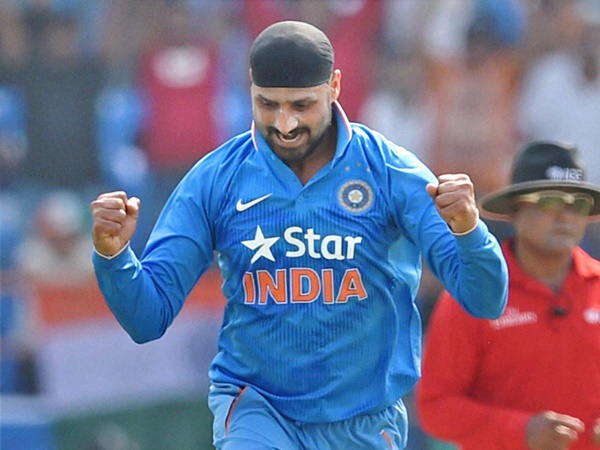 ഹര്‍ഭജന്‍ കളിച്ചു