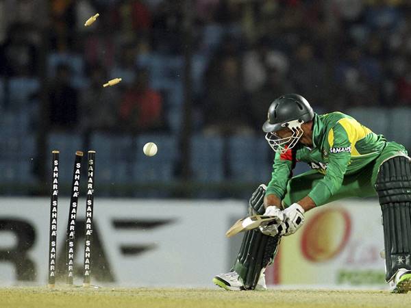 മഷ്‌റഫെ മൊര്‍ത്താസ - ബംഗ്ലാദേശ്