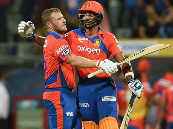 അപ്രതീക്ഷിതം ഈ ബൗണ്ടറി