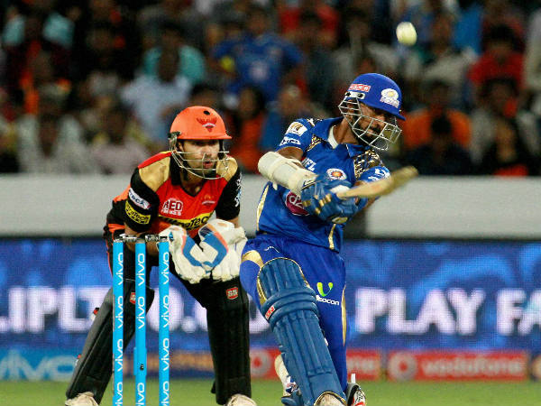 ക്രുനാല്‍ കളിച്ചു