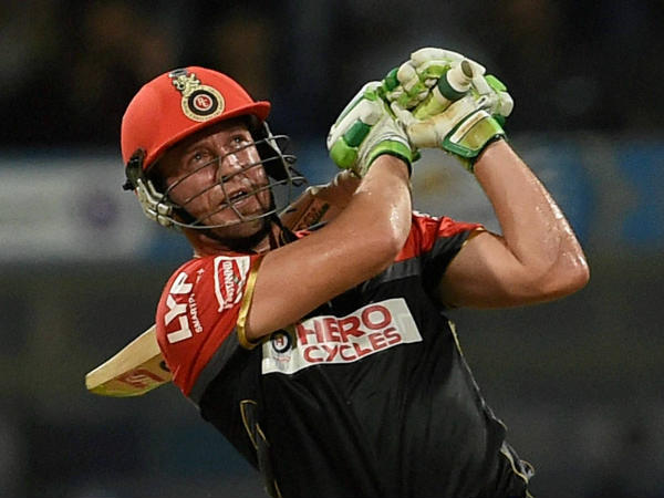 പിന്നാലെ ഡിവില്ലിയേഴ്‌സ്