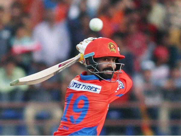 കാര്‍ത്തികിന് ഫിഫ്റ്റി