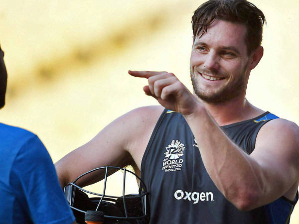  മക്‌ലനാഗനും