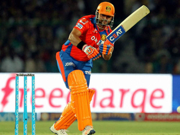 റെയ്‌ന തിളങ്ങണം