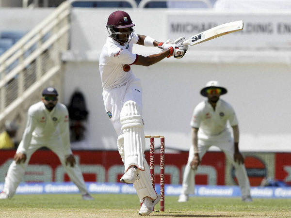  ബാറ്റിംഗിലും വിന്‍ഡീസ്