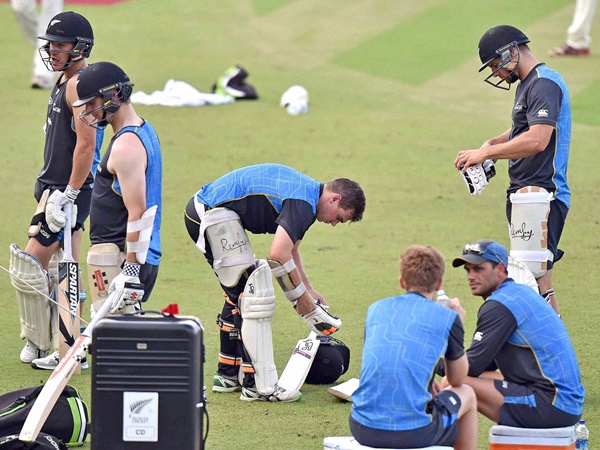 ബൗളിംഗ് സ്മാര്‍ട്ട്