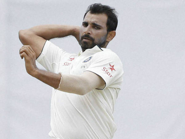 മികച്ച ബൗളിംഗ്