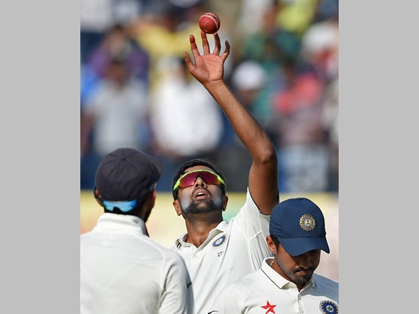 ലോകത്ത് ഒന്നാമന്‍ 