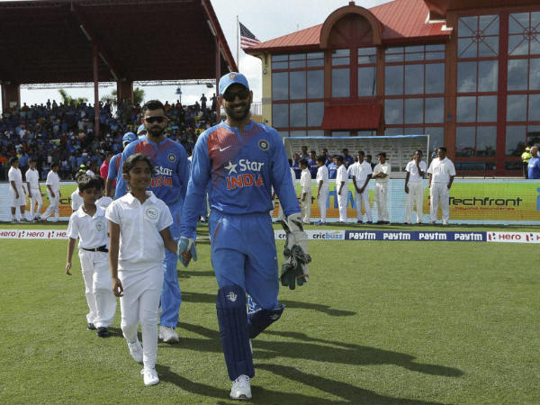 ധോണിയുടെ ടീം