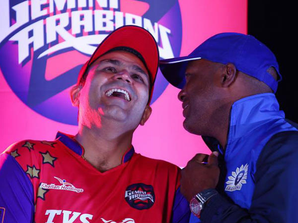 റെക്കോര്‍ഡ് കൂട്ടുകെട്ട്