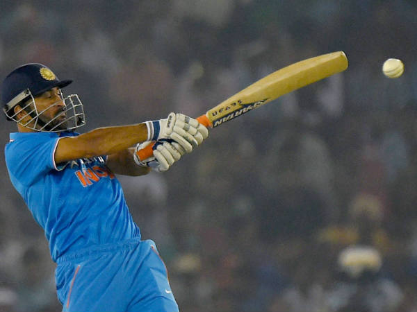 ധോണിയും ഫോമിലേക്ക് ധോണിയും ഫോമിലേക്ക്