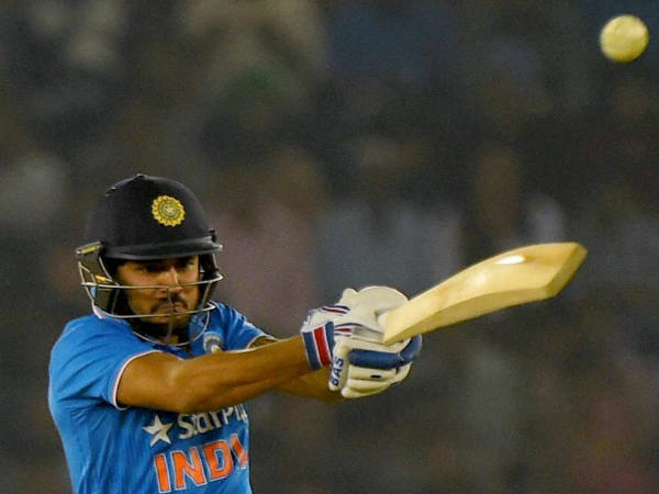 മനീഷ് പാണ്ഡെയുടെ പിന്തുണ മനീഷ് പാണ്ഡെയുടെ പിന്തുണ