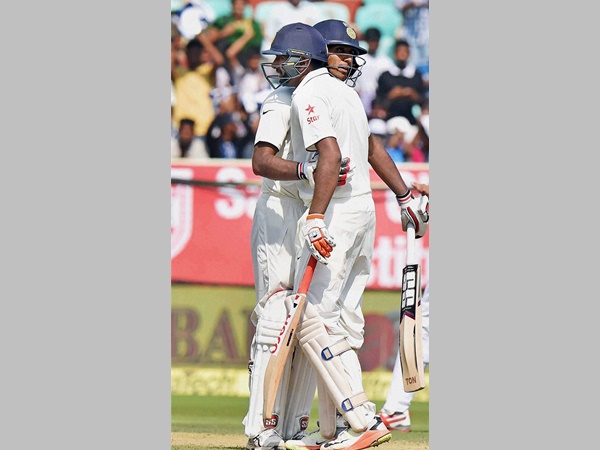 അവസാന വിക്കറ്റില്‍ തകര്‍ത്തു