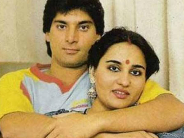 റീനറോയ്