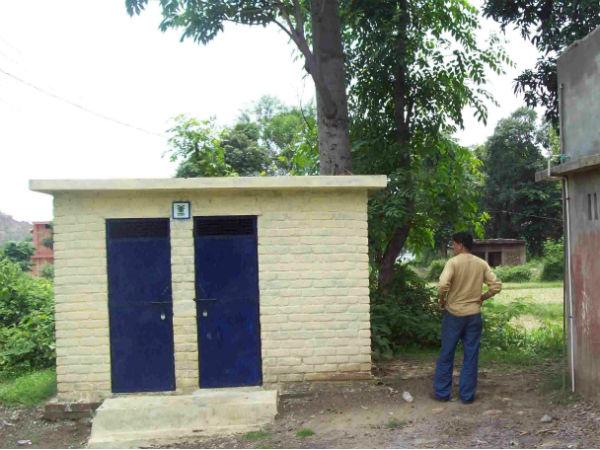 ബാത്ത് റൂമില്‍ വച്ച് തന്നെ ചെയ്യണം