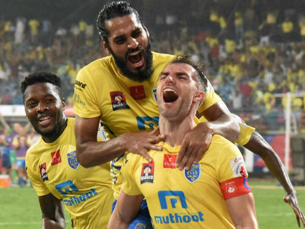 മഞ്ഞപ്പടയുടെ ഫൈനല്‍ പ്രവേശനം