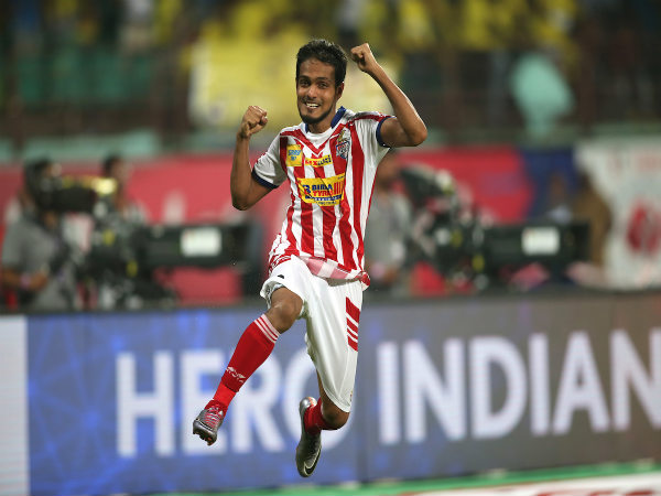 ബൂര്‍ഷ്വാ ഐ എസ് എല്‍ തുലയട്ടെ