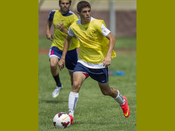 ക്രിസ്റ്റിയന്‍ പുല്‍സിച് (ബൊറൂസിയ ഡോട്മുണ്ട്, മിഡ്ഫീല്‍ഡര്‍, വയസ് 18):