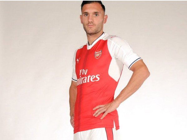 ലുകാസ് പെരെസിന്റെ ഇടങ്കാലന്‍ വെടിക്കെട്ട്