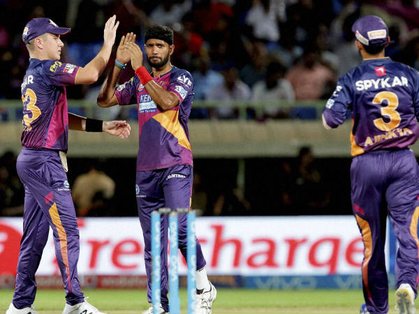 പുതിയ ക്യാപ്റ്റന്‍, ഫ്രഷ് ടീം