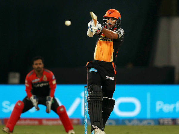 ബാംഗ്ലൂരിന്റെ മറുപടി