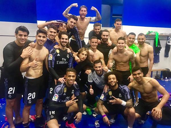 പോയിന്റ് നില (ടീം, മത്സരം, പോയിന്റ് ക്രമത്തില്‍)