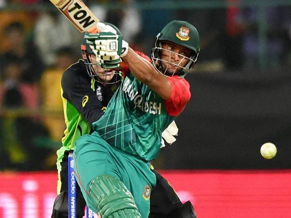 വിദേശികള്‍ ഇവര്‍