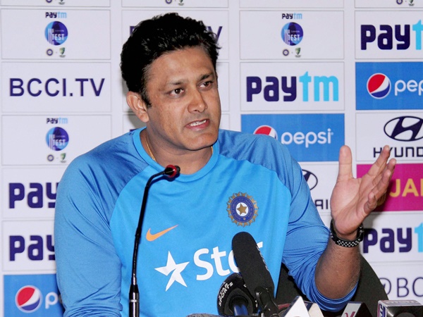 അനില്‍ കുംബ്ലെ