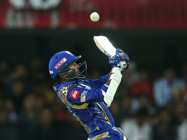 പാര്‍ഥിവ് എന്ന പോക്കറ്റ് ബോംബ്