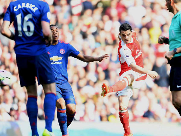 ചാംബര്‍ലെയിന്‍ ആദ്യമായിട്ടാ...