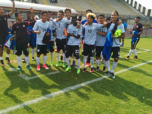 ദേ..രാഹുല്‍ ഗോളടിക്കുന്നു...