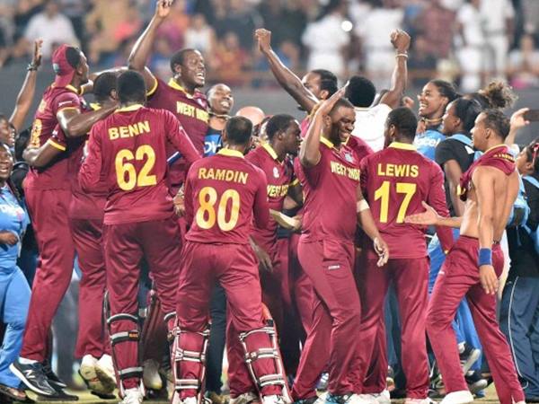 പാകിസ്താൻ കയറി