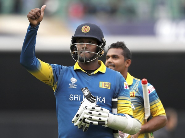 പതറാതെ ശ്രീലങ്ക