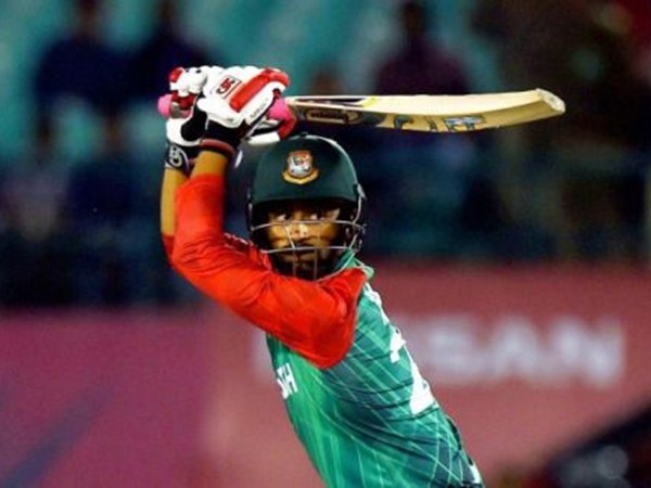 തകർന്ന് തരിപ്പണമായ തുടക്കം