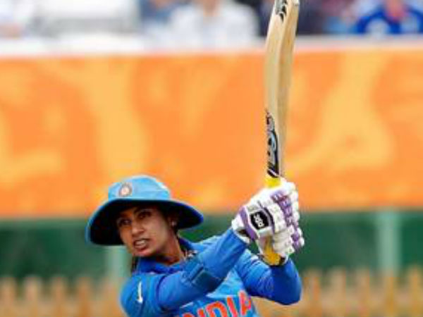 എട്ടു ടീമുകള്‍ 