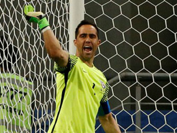 ചിലിക്കായി വലകുലുക്കി