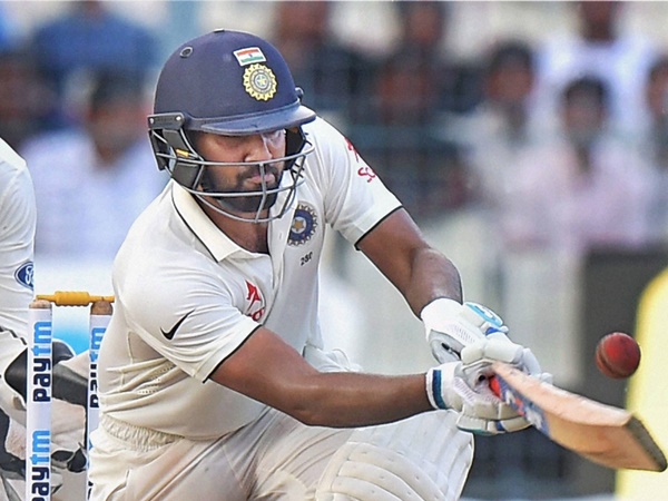 രോഹിത് ഔട്ട്