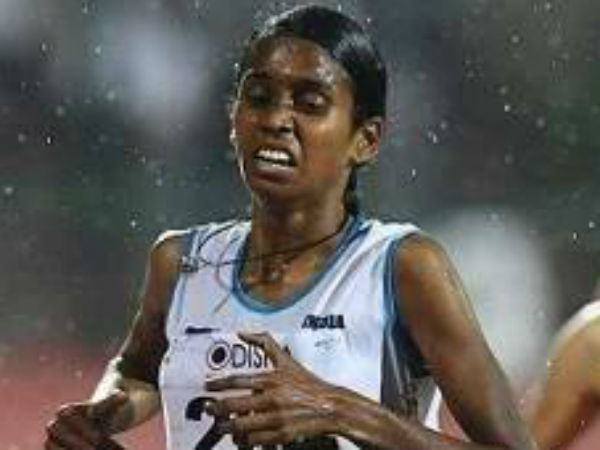 യോഗ്യതയില്ലെന്ന് ഫെഡറേഷന്‍