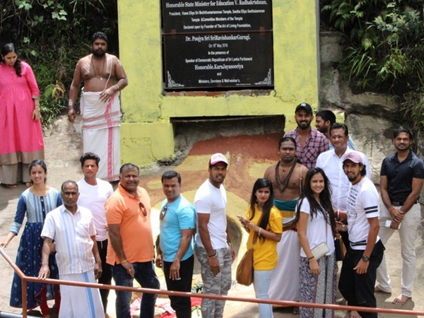 എതിർപ്പ് ഇങ്ങനെയും