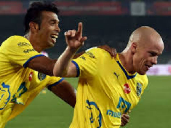 വമ്പന്‍ ടീമുകള്‍ക്കായി കളിച്ചു