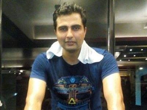 വി ആർ വി സിഗ്