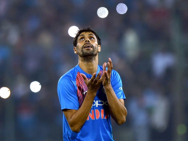 നെഹ്റയുടെ പ്രഖ്യാപനം