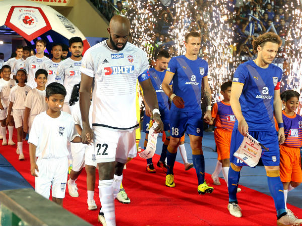 പൂനെ സിറ്റി x മുംബൈ സിറ്റി (29, പൂനെ)