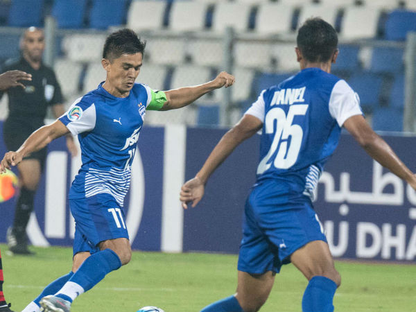 കറുത്ത കുതിരകളാവാന്‍ 2 പേര്‍