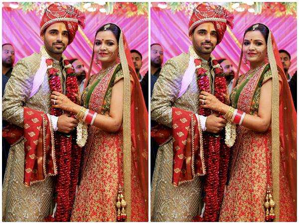 രണ്ട് റിസപ്ഷനുകൾ