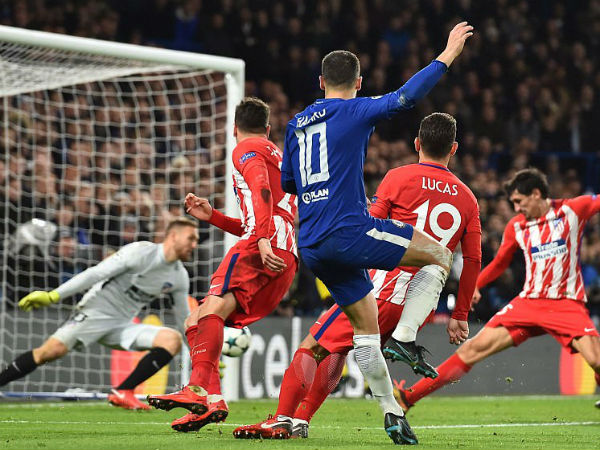 സെല്‍ഫ് ഗോള്‍ ബ്ലൂസിനെ കാത്തു