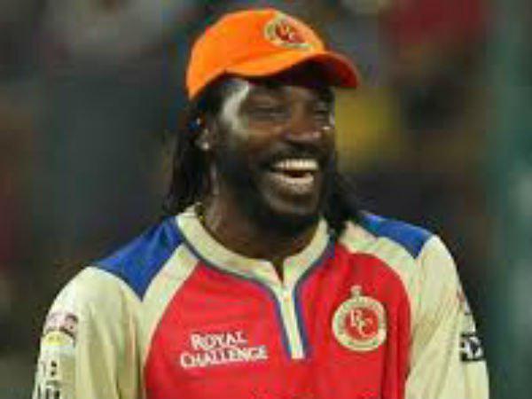 3 11,000 റണ്‍സ് പിന്നിട്ടു