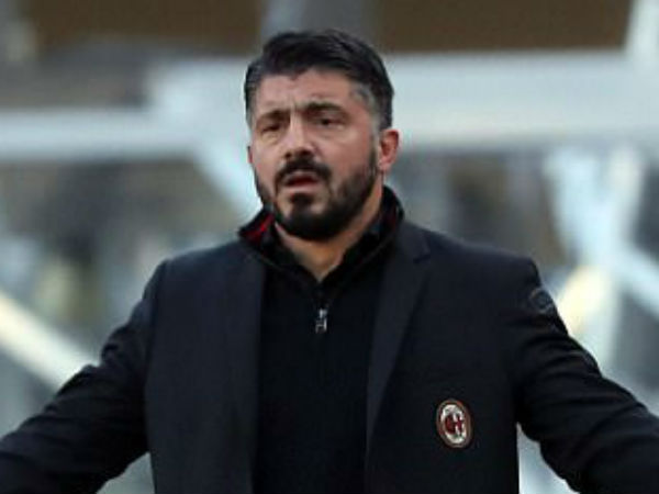 മിലാന്‍ വീണു, യുവന്റസ് വാണു