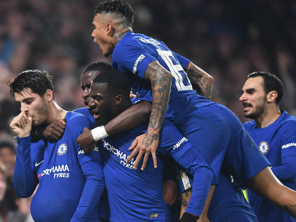 രക്ഷകനായി മൊറാറ്റ